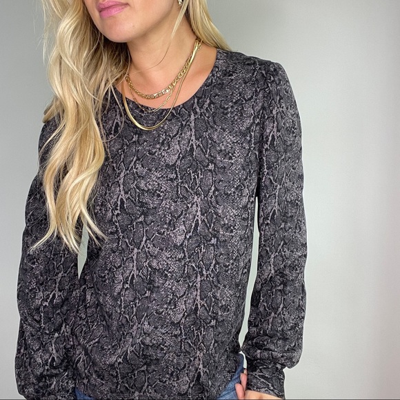 Rails Grey Snakeskin Long Sleeve Top - Picture 7 of 9